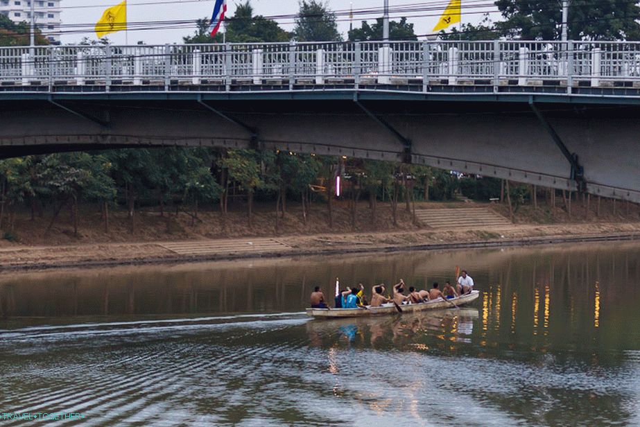 Vježbanje u Chiang Maiu