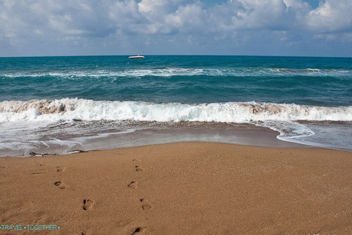 Odmaralište Turska. Bočne plaže.