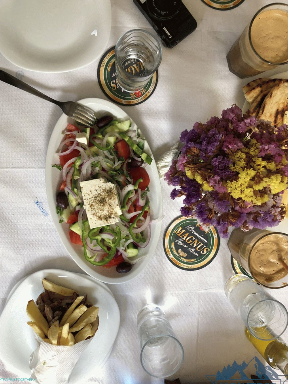 Grčka salata i Gyros na Rodosu