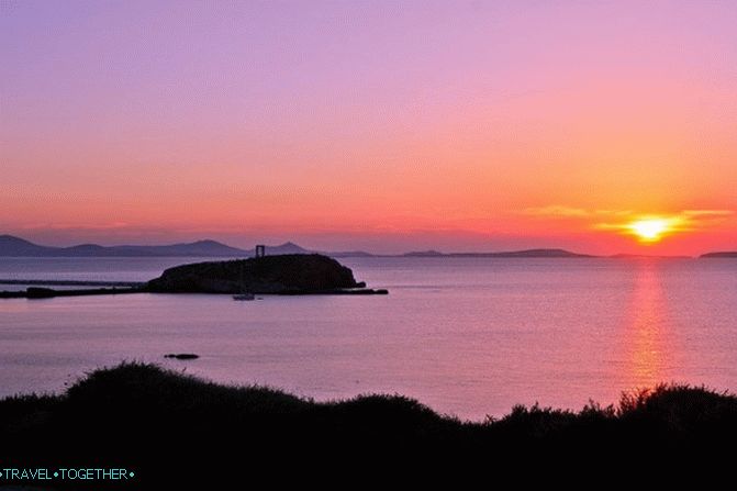 Odmor u Grčkoj bez sunarodnjaka: Kefalonija, Naxos, Paros