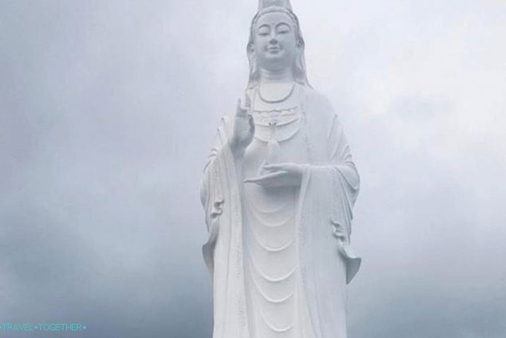Danang, kip žene Buddhe