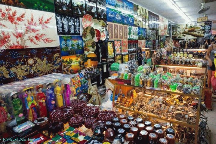 Ho Chi Minh City, Ben Than Market