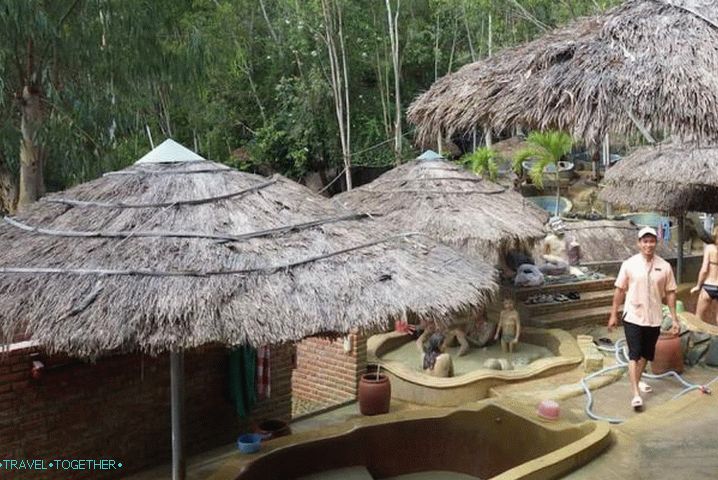Nha Trang, Thap Ba Mud Bath