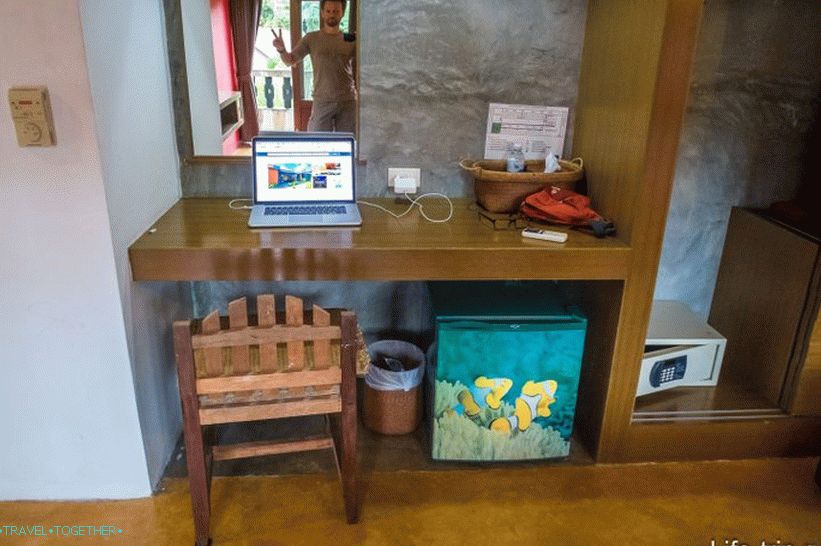 Hotel na plaži Haad Yao na Phanganu - dugotrajni bazen i prva linija