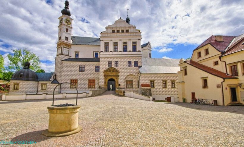 Dvorac Pardubice