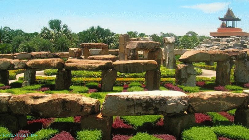 Stonehenge u parku Nong Nooch