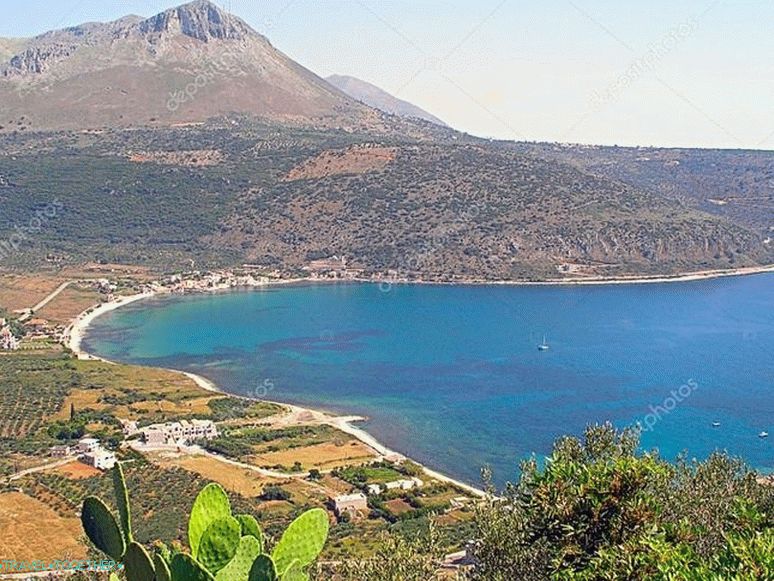 Mezinski zaljev u Mesiniji