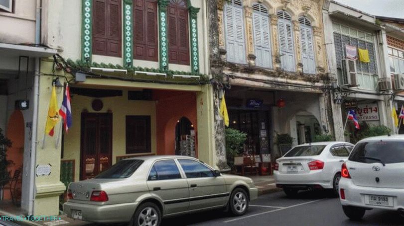 Grad Town Town Phuket