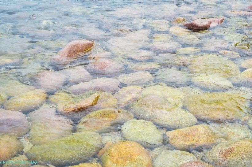 Plaža Ao Hin Ngam (Ao Hin Ngam) - obala slomljene kosti