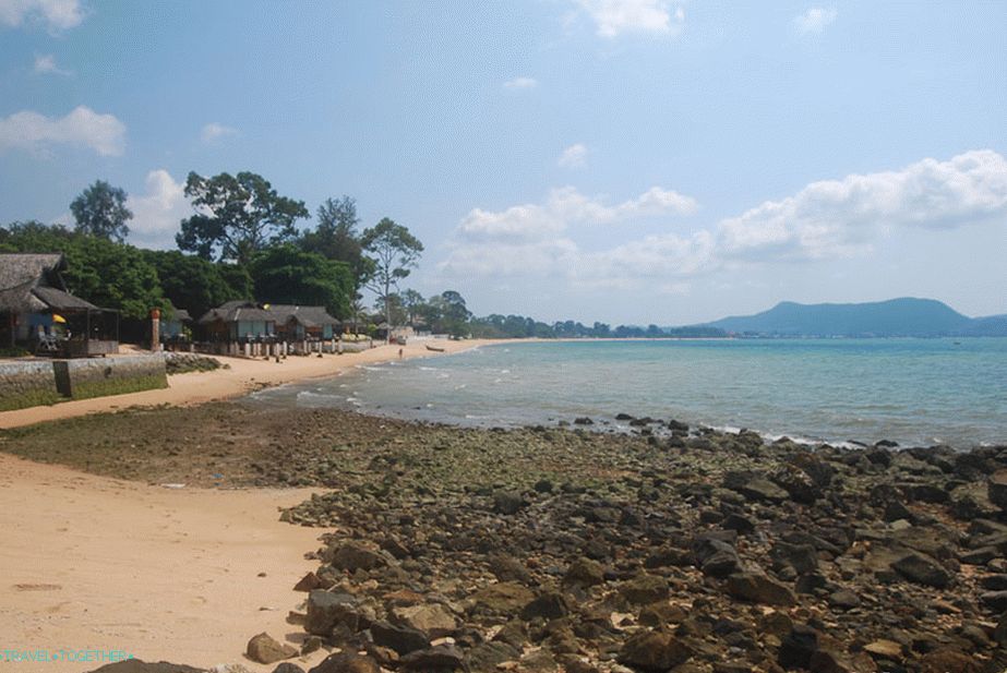 Plaža u Sunset Village Beach Resortu