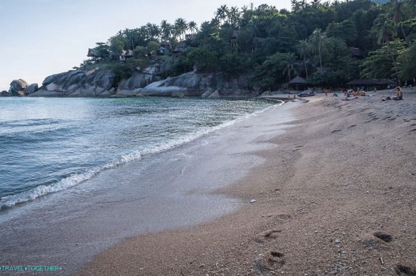 Pogled desno od centra plaže