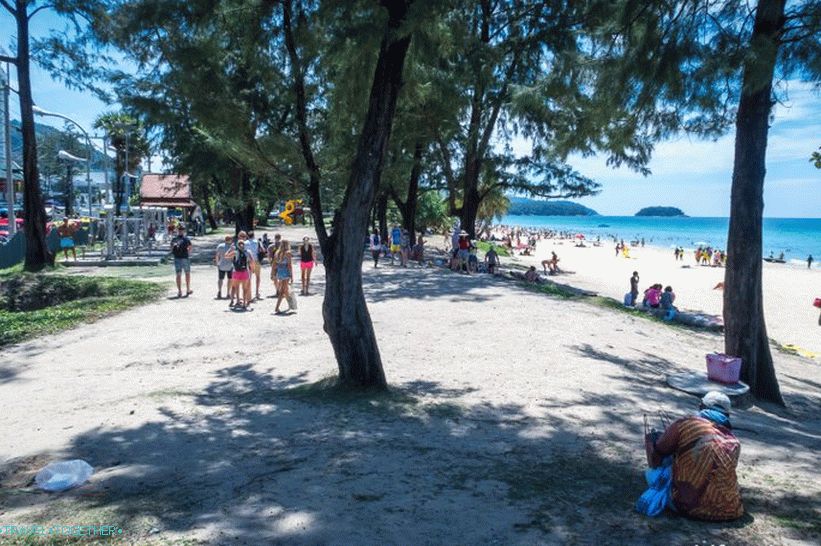 Plaža Karon u Phuketu (plaža Karon) - gotovo kao Patong