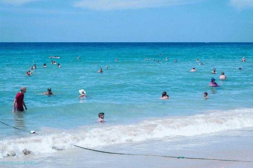 Plaža Karon u Phuketu (plaža Karon) - gotovo kao Patong