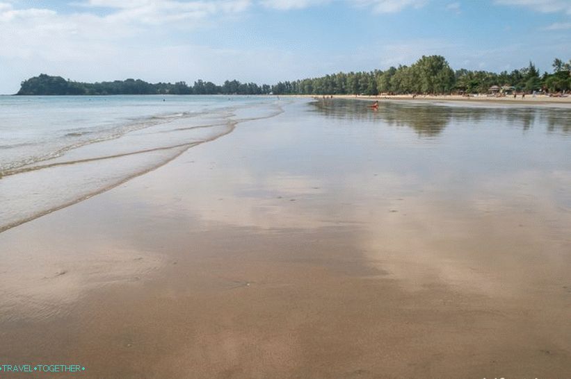 Plaža Klong Dao na oseki