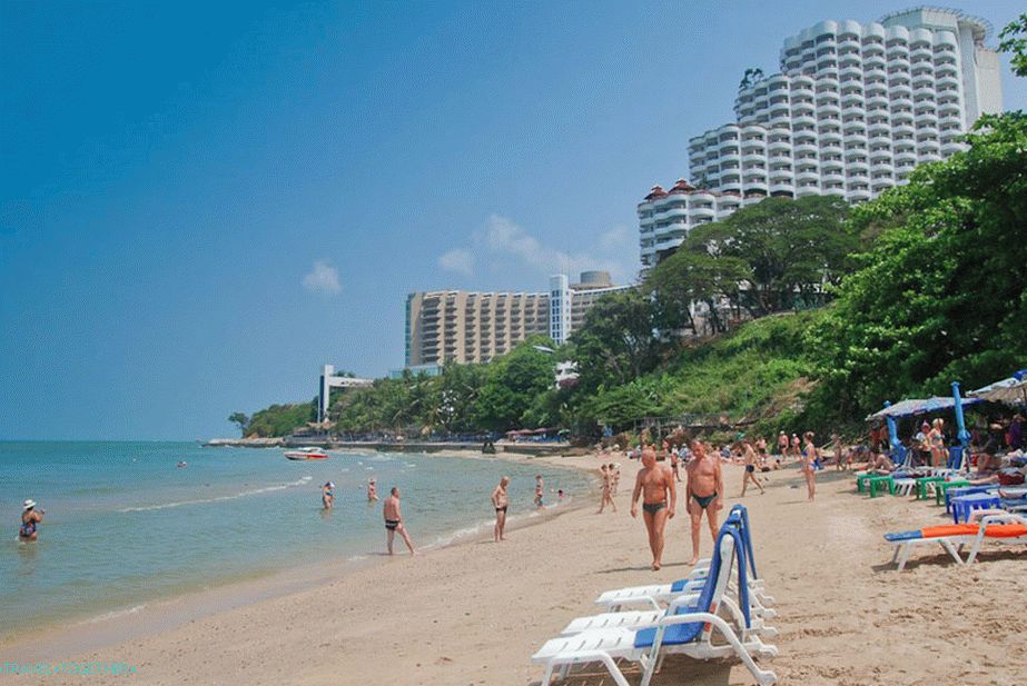 Ugodna plaža (Cozy Beach) - mala plaža Pratamnak