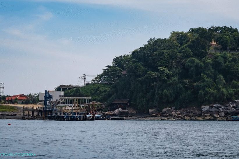 Plaža Laem Thong - daleko od raja na Phi Phi Donu