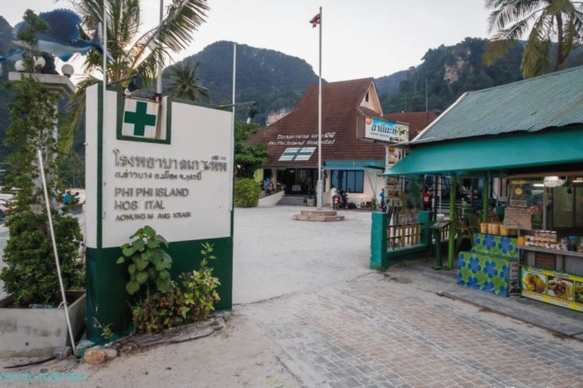 Plaža Thon Sai - glavna plaža Phi Phi Don Islanda