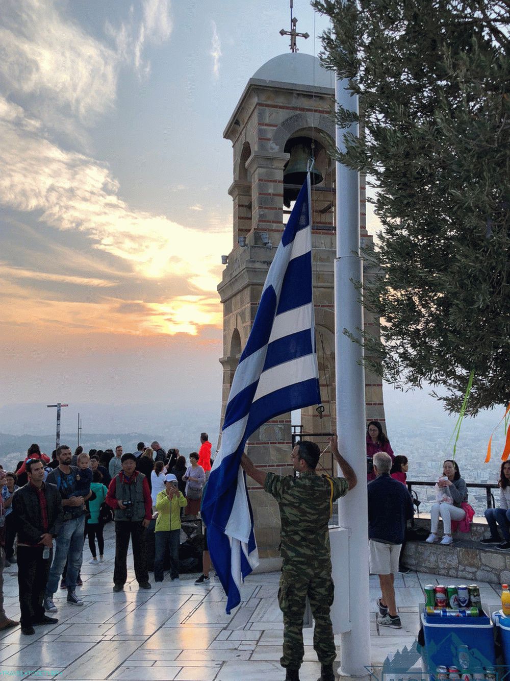 Atena, Mount Lycabet