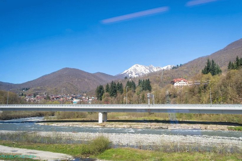 Vlak Swallow i željeznički kolodvor Rosa Khutor - vozni red i opis