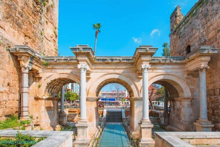 Antalya Gate Adriana