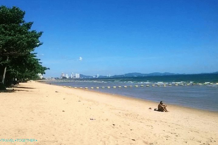 Vrijeme u Pattayi u kolovozu - Plaža Jomtien