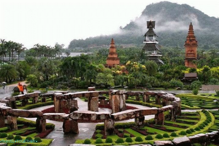 Tajlandski tropski park Pattaya Nong Nooch