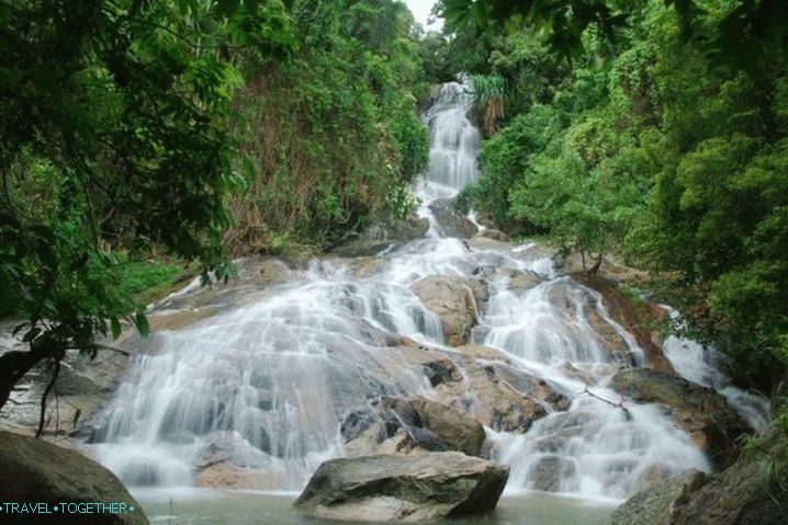 Vrijeme na Samuiju u studenom - Na Muang Falls
