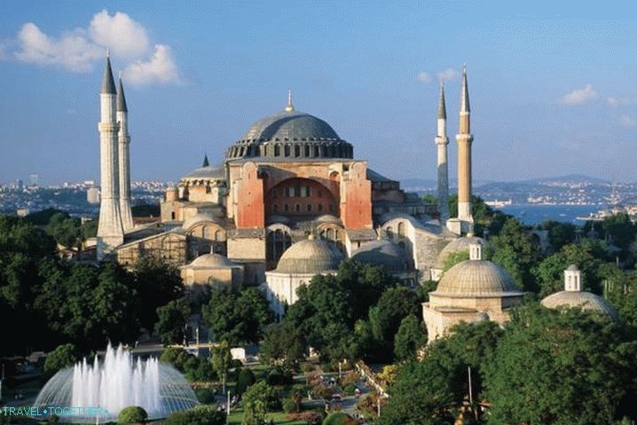 Vrijeme u Istanbulu u ožujku - Hagia Sophia