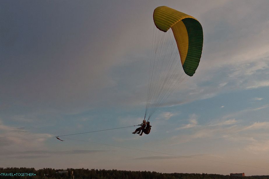 Počinje let za paraglajding!