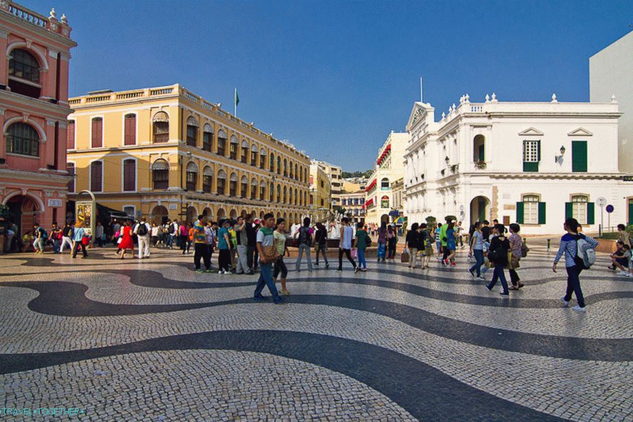 Senado Squre / Largo do Senado