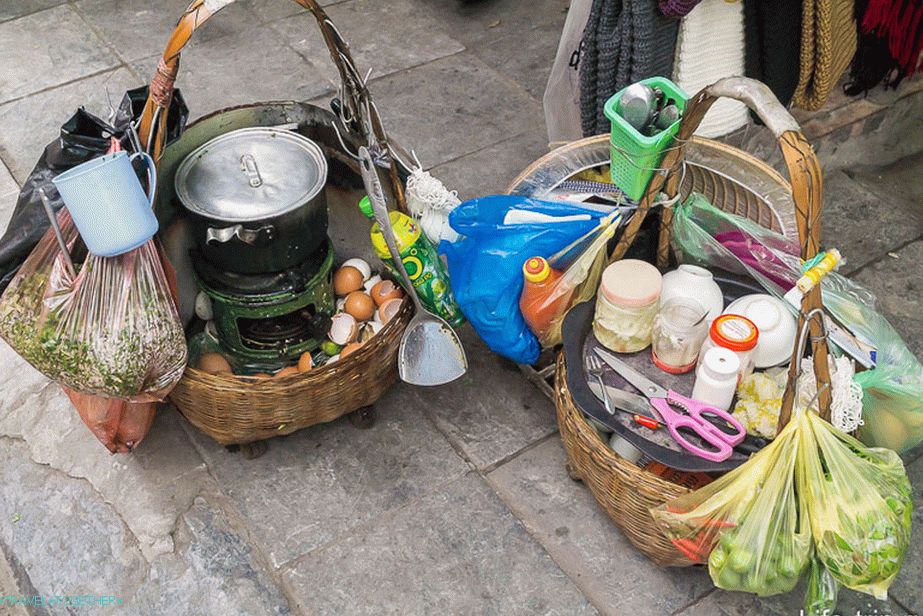 Prijenosna kuhinja, gotovo makašin