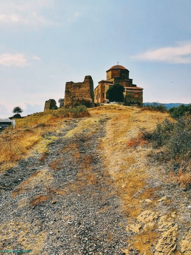 Jvari
