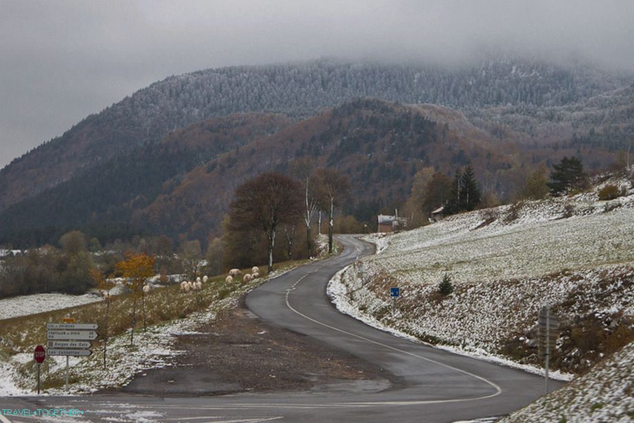 Ceste Francuske - zimski pejzaži u listopadu