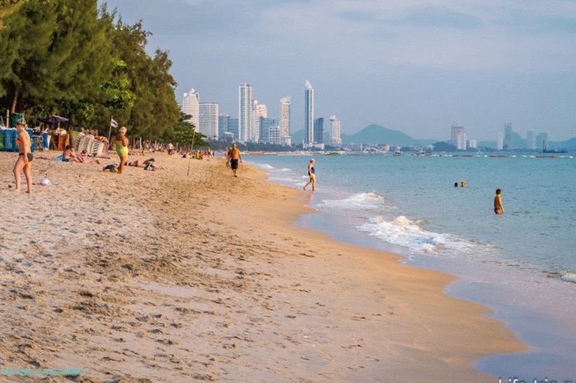 Jedna od najboljih plaža u Pattayi - Dongtan
