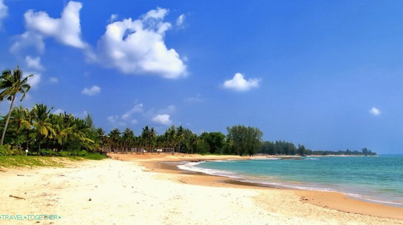 Plaža Nang Thong u odmaralištu Khao Lak
