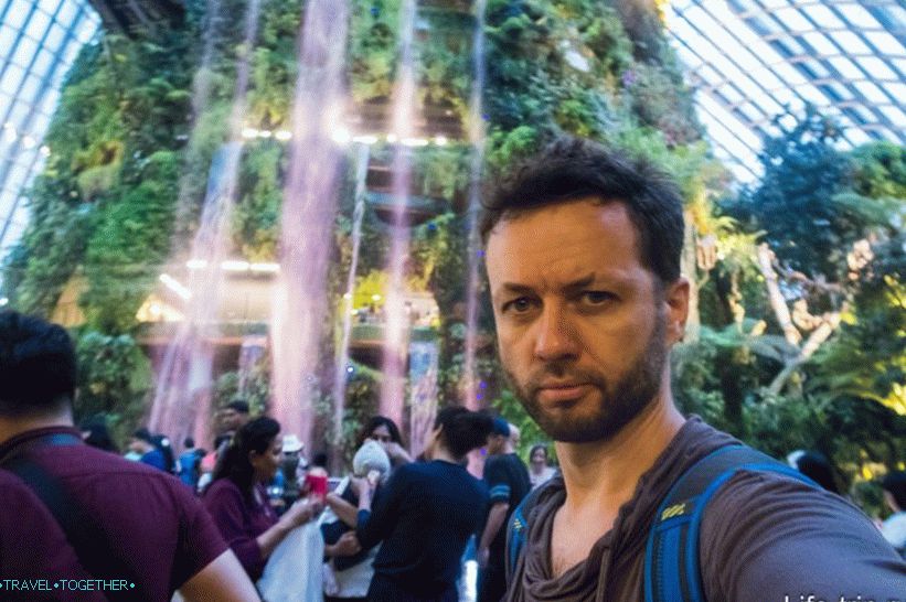 Vrtovi uz zaljev u Singapuru - glavna atrakcija