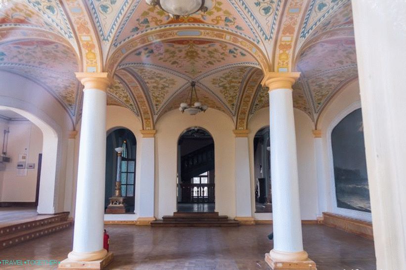 Ordzhonikidze Sanatorium u Sočiju je veličanstveno napuštanje