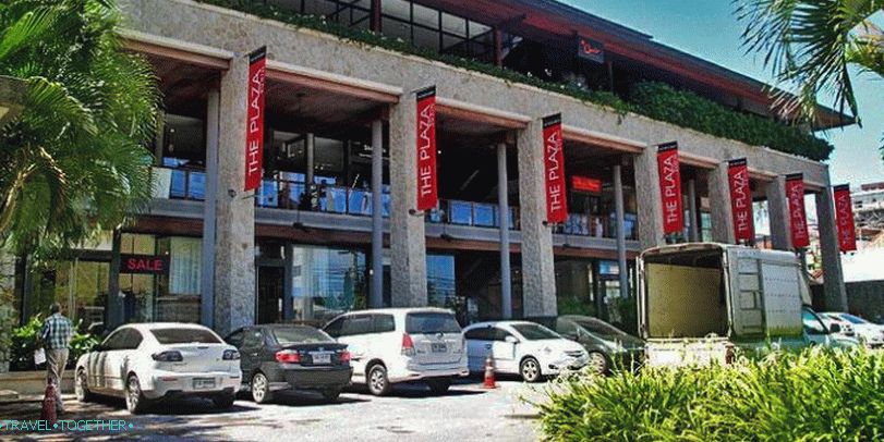 Shopping u trgovačkom centru Plaza Surin Phuket