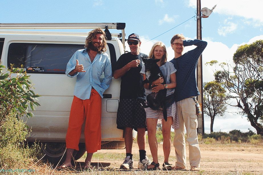 Australski Zeph CouchSurfer, njegov prijatelj Rob