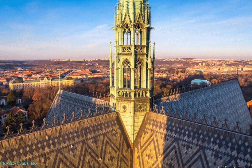 Katedrala Sv. Vida u Pragu - kako stići tamo, radno vrijeme i cijena