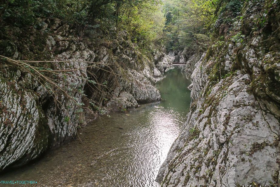 Htio bih otići tamo pješice, ali ljeti, kad je toplo