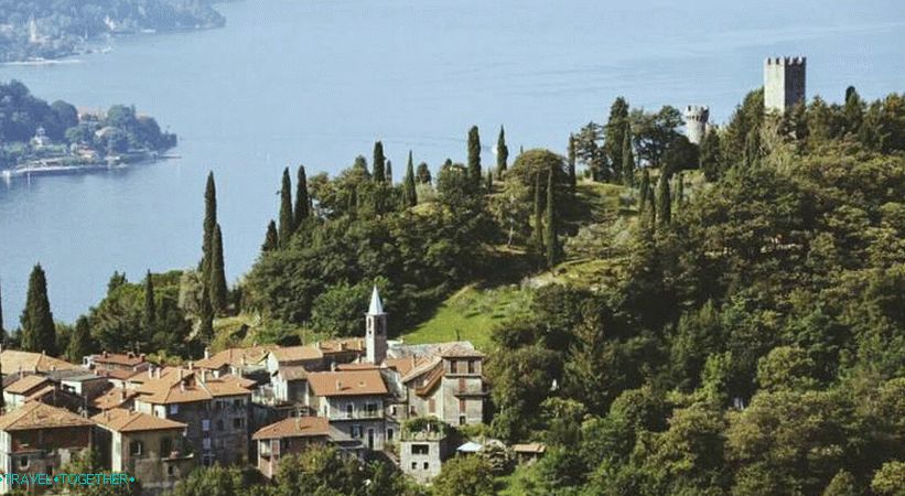 Dvorac di Vecio (desno)