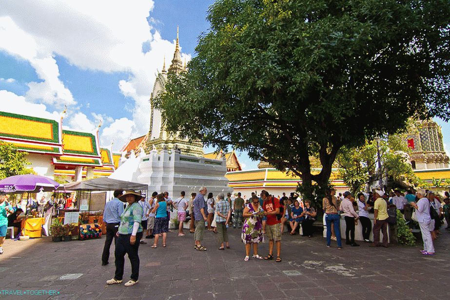 Trg ispred Wat Pho