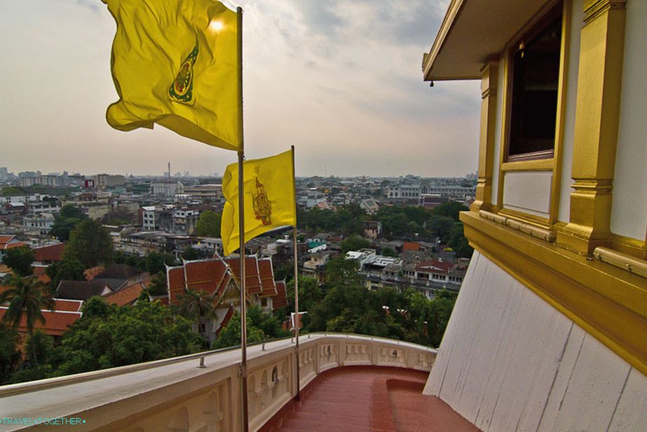 Pogled na Bangkok na samom vrhu stepenica