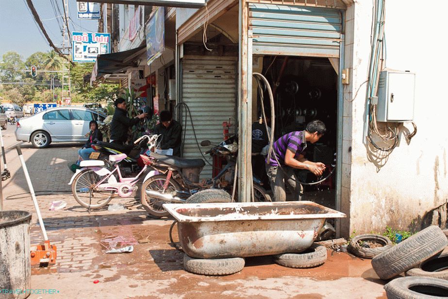 Vientiane je glavni grad Laosa