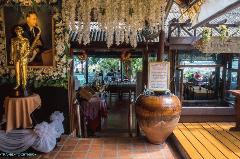 Vidikovac Tunk Ka Cafe u Phuketu - u blizini gledališta Rang Hill
