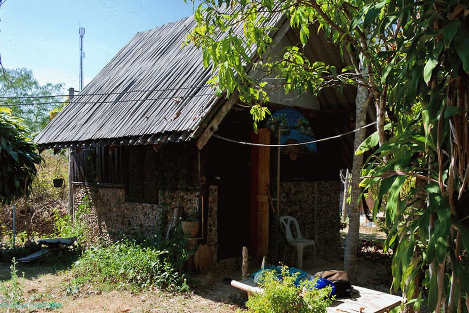 Kućni bungalov farmera