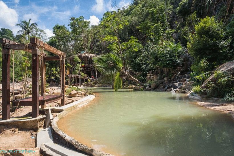 Wang Sai vodopad na Phanganu i tupi zabavni park