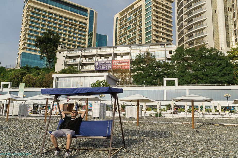 Plaže su besplatne, ali plaćate krevete i ljuljačke