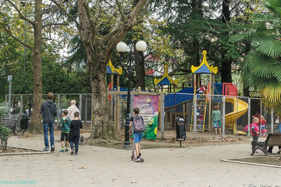 Izgleda kao najljepše igralište u gradu.